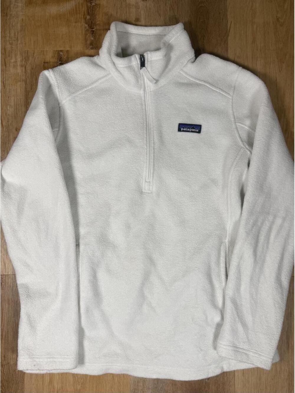Y2K Patagonia Women’s White Synchilla Fleece Quarter-Zip – Size L